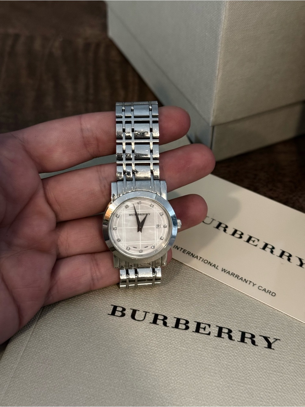 Burberry Black and White Watch Box Set - Picture 4 of 5